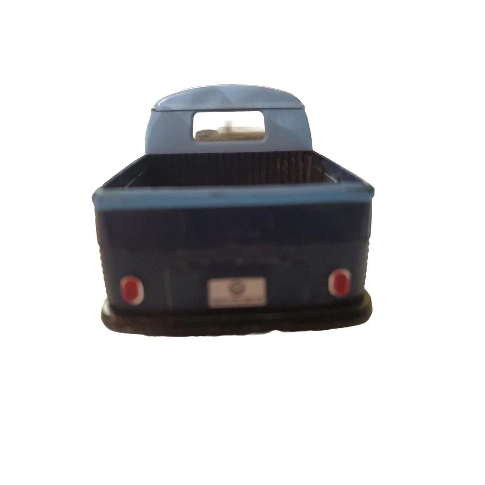 Kinsmart 1963 Volkeswagon‎ Bus Double Cab Pickup